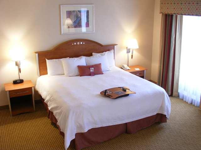 Hampton Inn & Suites Columbus היליארד מראה חיצוני תמונה