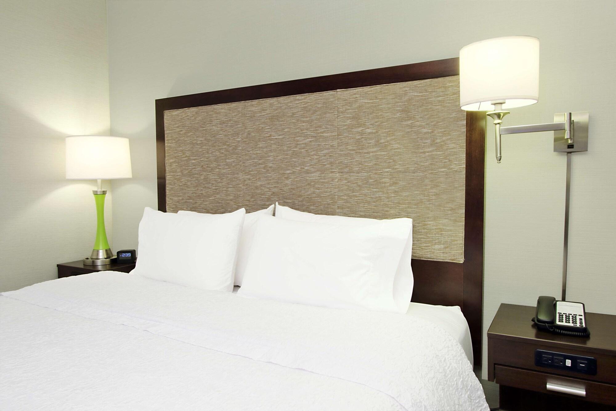 Hampton Inn & Suites Columbus היליארד מראה חיצוני תמונה
