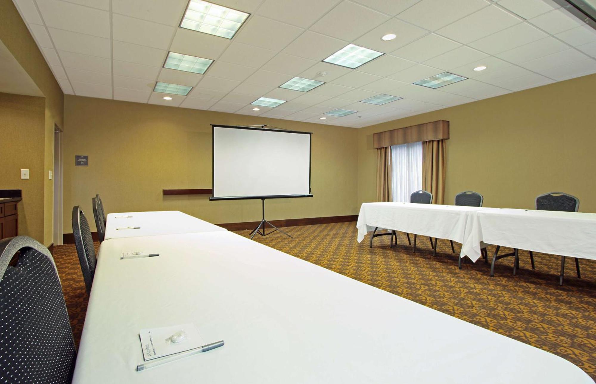 Hampton Inn & Suites Columbus היליארד מראה חיצוני תמונה