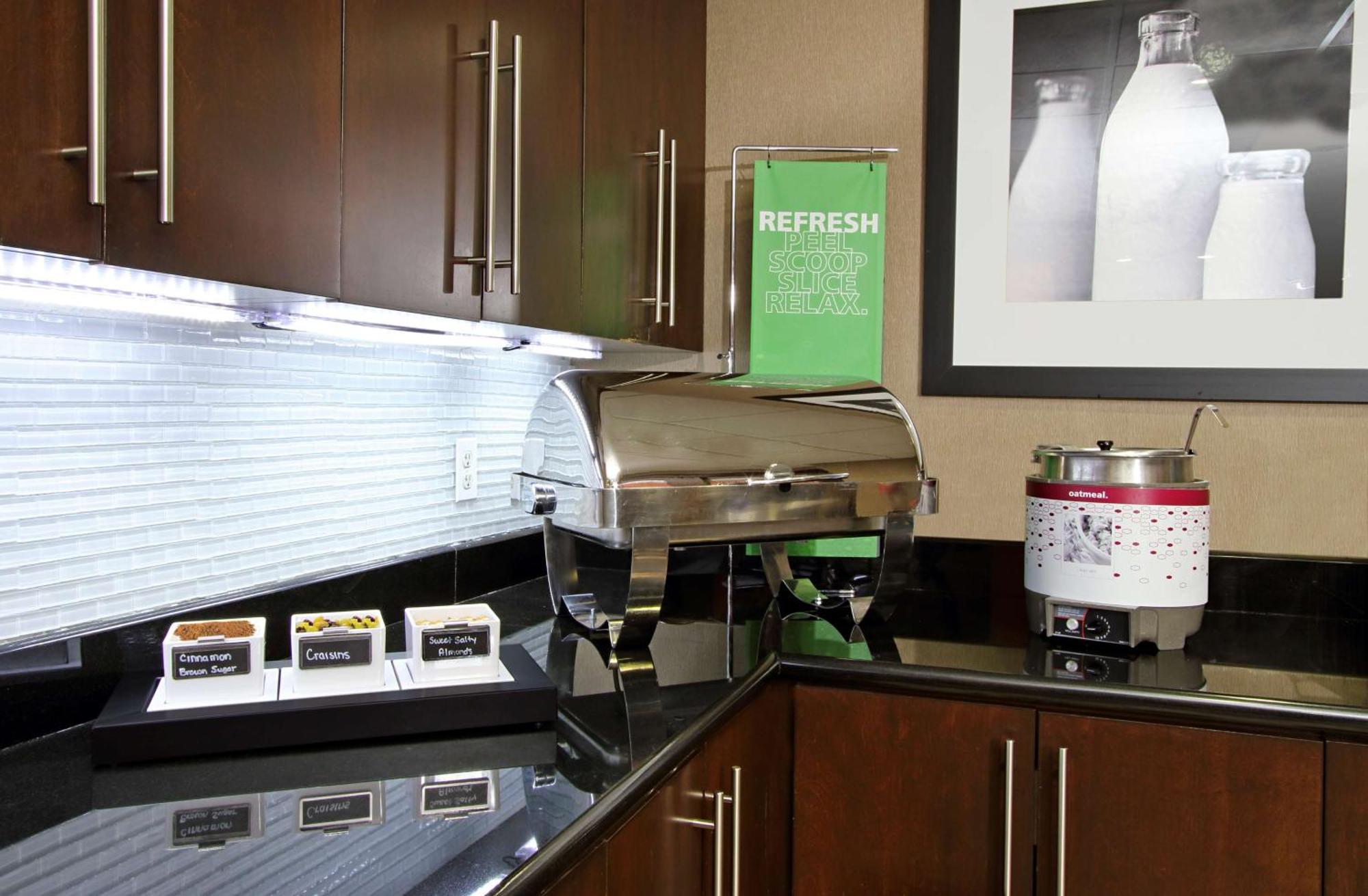 Hampton Inn & Suites Columbus היליארד מראה חיצוני תמונה
