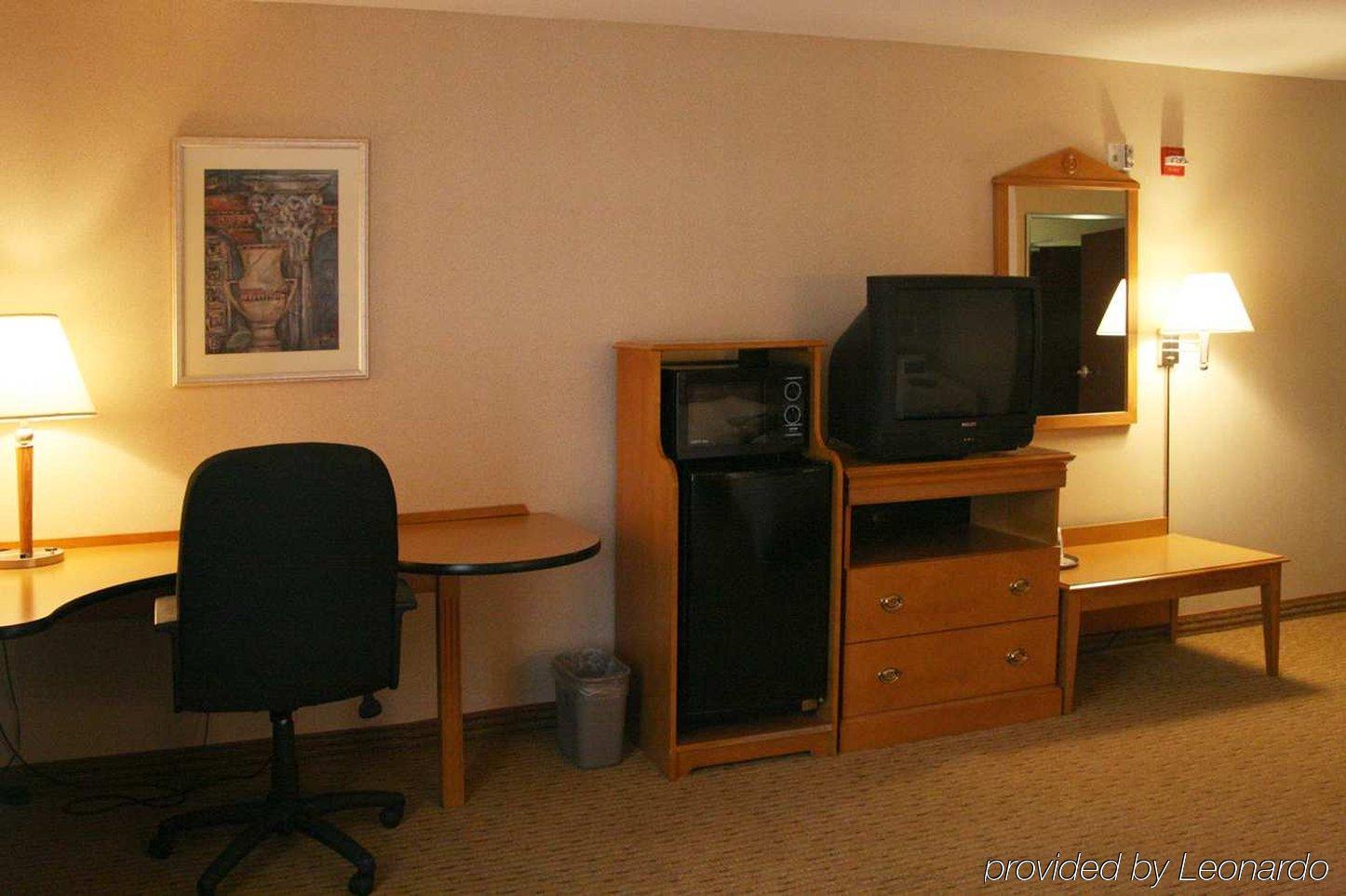 Hampton Inn & Suites Columbus היליארד חדר תמונה