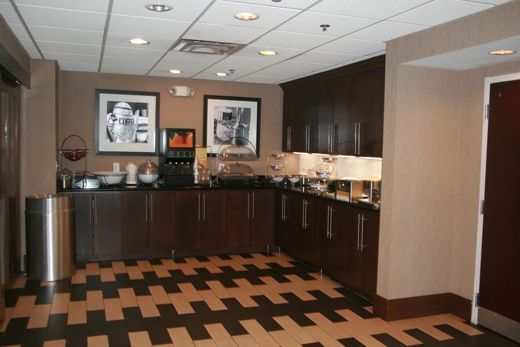 Hampton Inn & Suites Columbus היליארד מסעדה תמונה