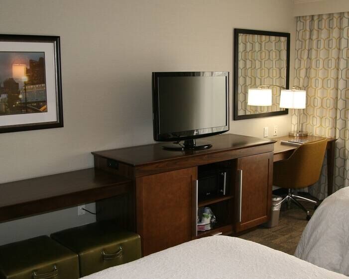 Hampton Inn & Suites Columbus היליארד מראה חיצוני תמונה